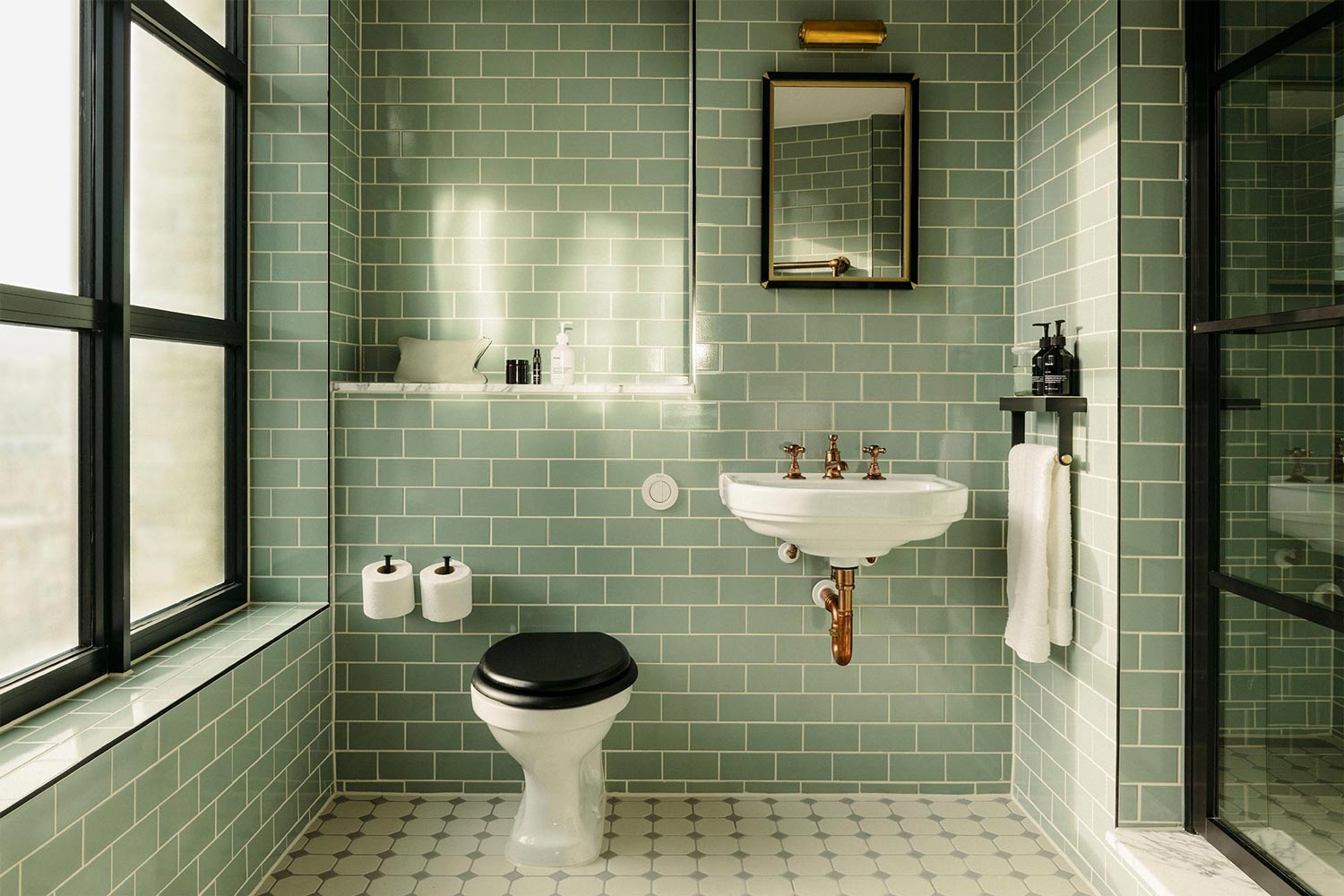 Large bathroom in Southwark
